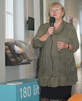 Irene Jakobsson hälsar välmna